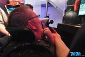 E3展最感人，最励志的画面，残疾玩家用舌头玩游戏。